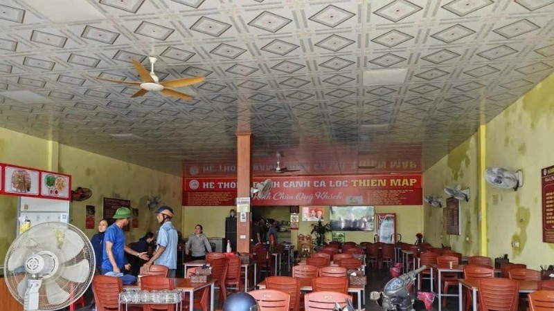 2 vợ chồng tử vong, 2 trẻ em bất tỉnh trong quán ăn