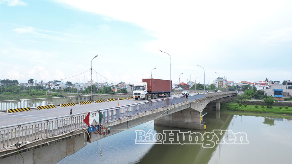 Hoàn thành khắc phục sự cố cầu Thái Bình